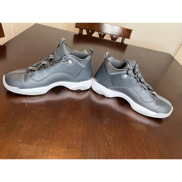 Jordan Men's Jumpman Pro Quick Sneakers Anthracite 932687-004 ~ Size 9 - Picture 2 of 11
